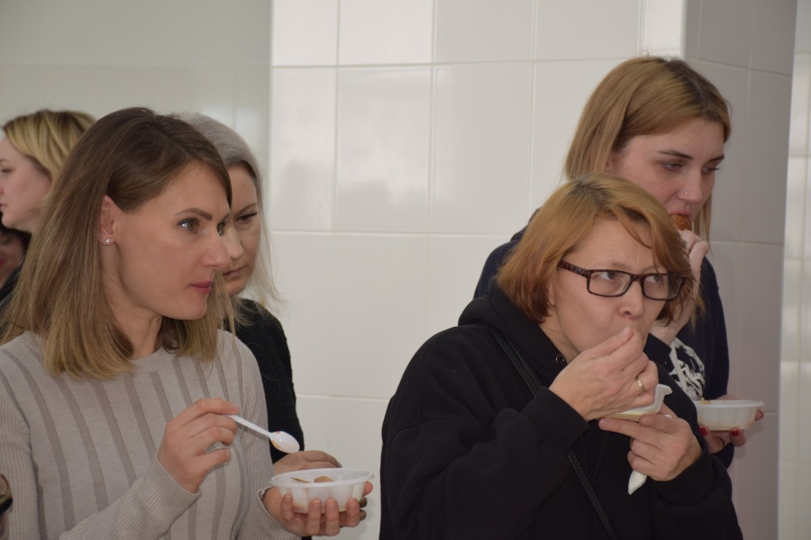 Дегустация блюд зимнего школьного меню прошла в Каневской
