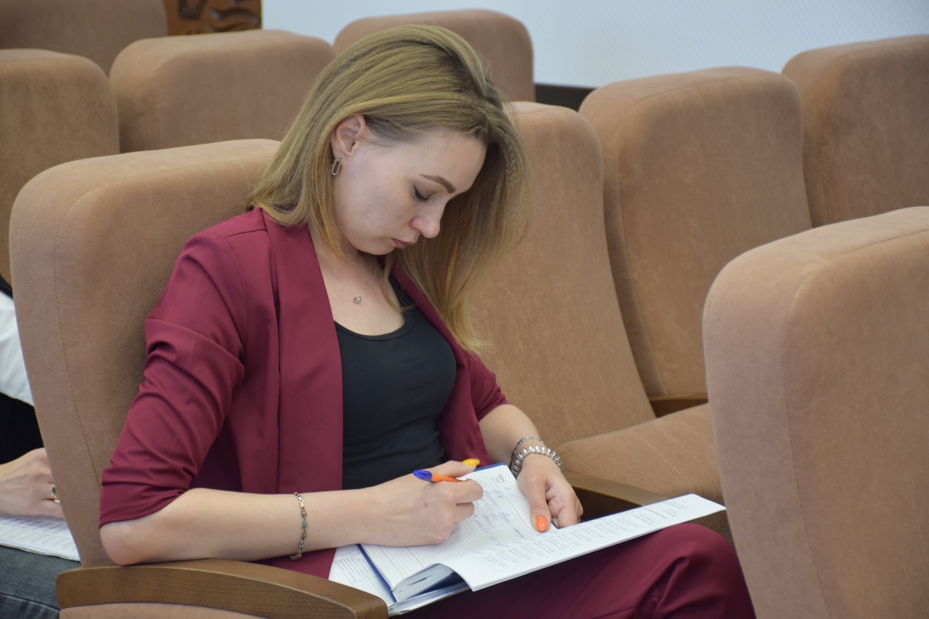 В администрации Каневского района состоялось очередное заседание комиссии по делам несовершеннолетних