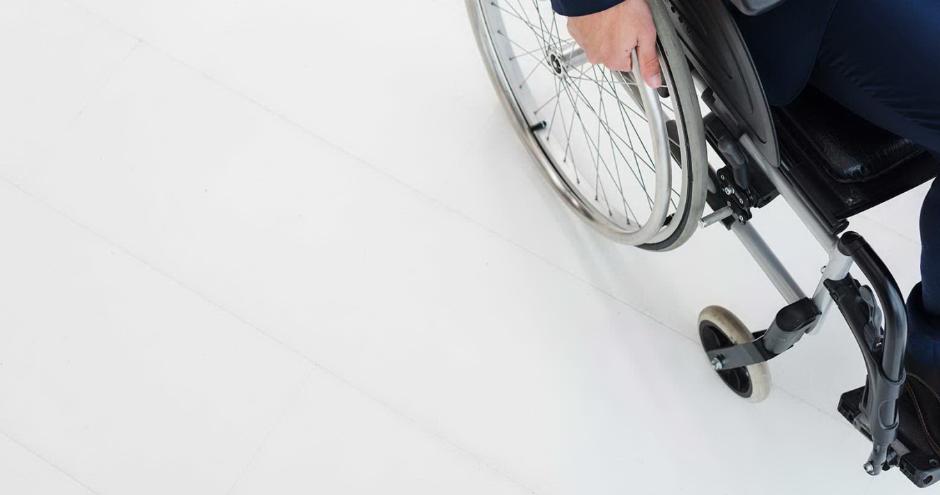 В УСЗН разъяснили порядок обеспечения инвалидов техническими средствами реабилитации 