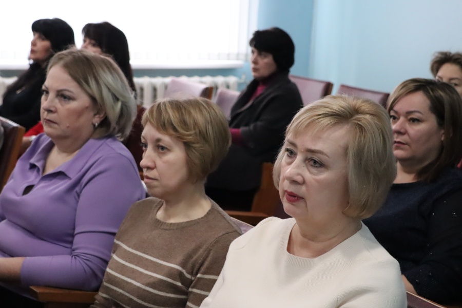 В Каневском районе продолжаются открытые сессии, в рамках которых главы поселений отчитываются о проделанной работе