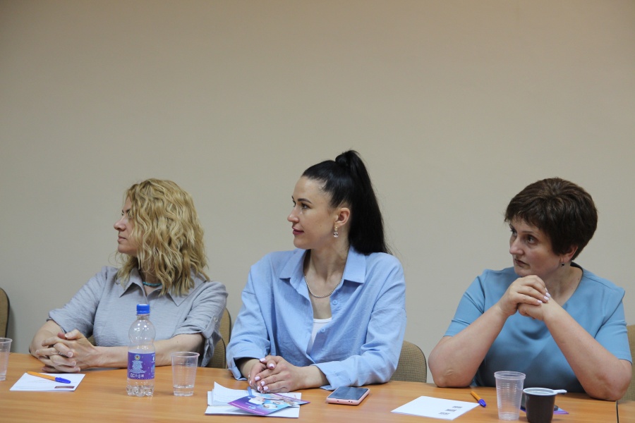 Женщины-предприниматели встретились в Каневской в День российского предпринимательства