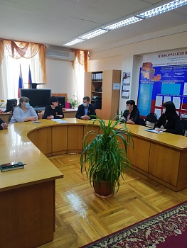 Заседание Молодежного общественного совета при ТИК Каневская  