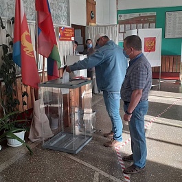 В Каневском районе начался второй день голосования