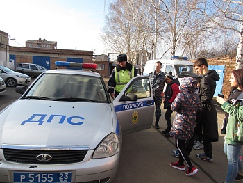 Каневские полицейские провели патриотическую акцию «Неделя мужества»