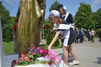 Сад памяти появился сегодня в Челбасской